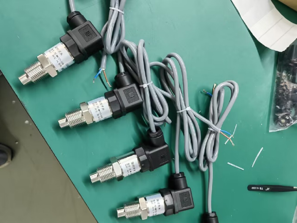 热电偶能够遭受的最大压力是几多？在高压情形下是否会影响丈量准确性？